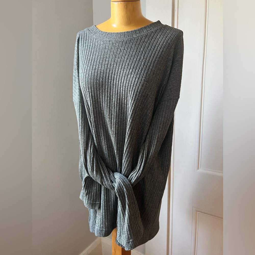 Monique Van Heist 1982 oversize gray green rib sweater La Garconne